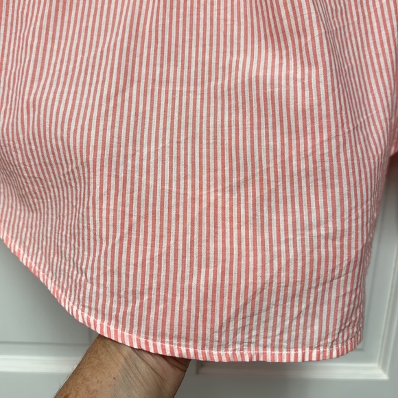 Crown & Ivy button up shirt-size L - Picture 5 of 6